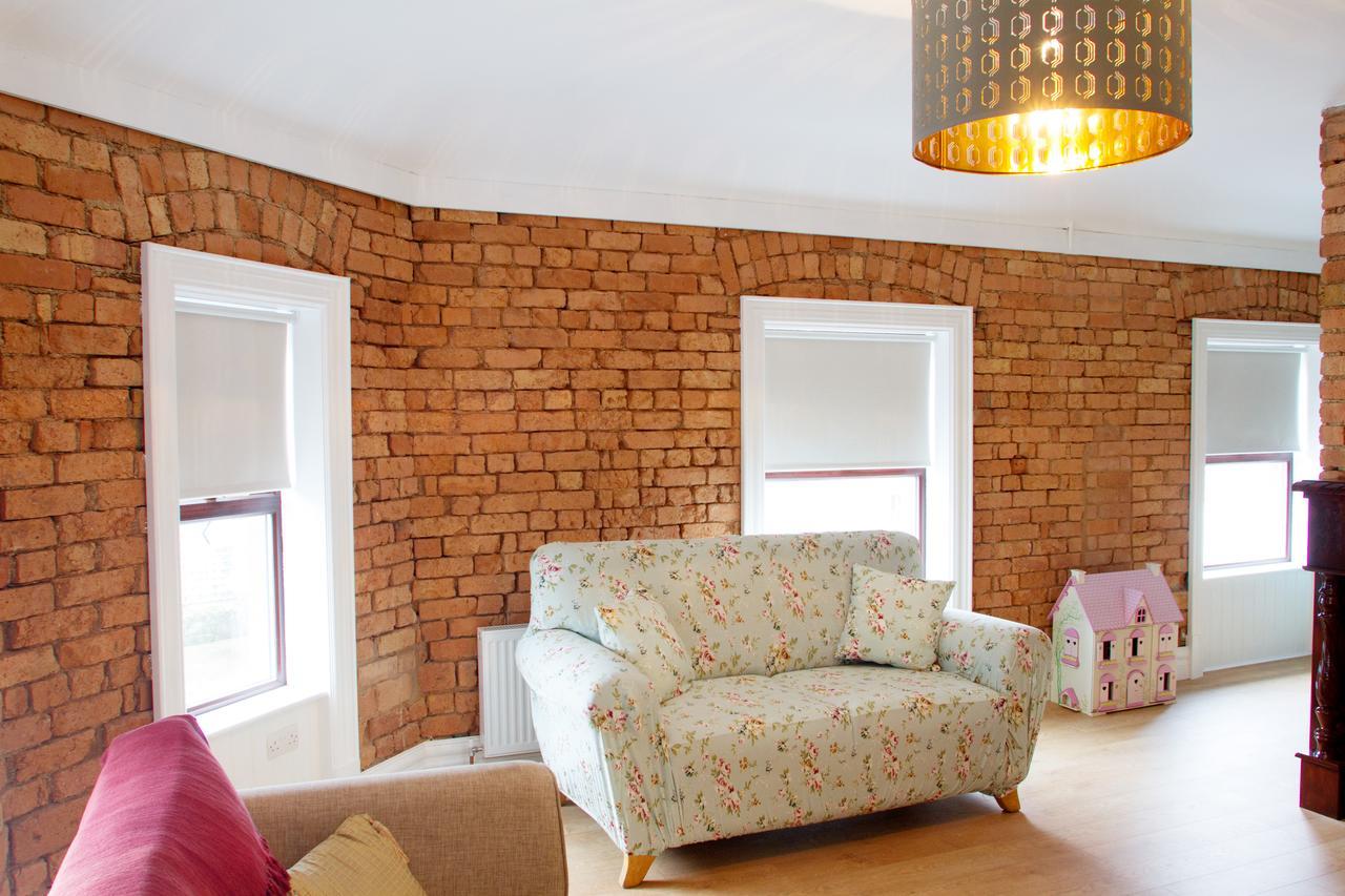 The Village Rooms Dundalk Eksteriør bilde